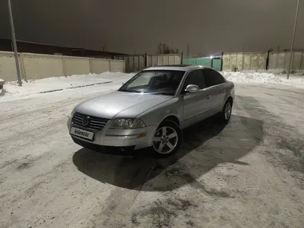 Volkswagen Passat 2003 года за 2 800 000 тг. в Астана