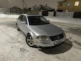 Volkswagen Passat 2003 годаfor2 800 000 тг. в Астана – фото 4