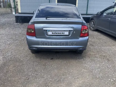 ВАЗ (Lada) Priora 2172 2011 года за 1 350 000 тг. в Астана – фото 2