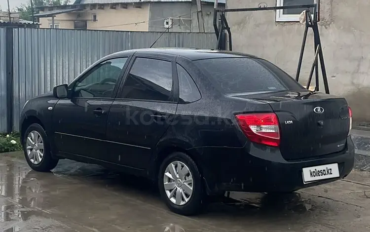 ВАЗ (Lada) Granta 2190 2018 годаүшін3 400 000 тг. в Актобе