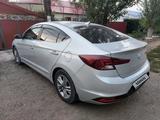 Hyundai Elantra 2020 года за 9 500 000 тг. в Актобе – фото 4