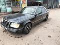 Mercedes-Benz E 220 1994 года за 1 350 000 тг. в Мерке – фото 2