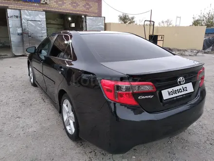 Toyota Camry 2014 года за 9 400 000 тг. в Семей – фото 4