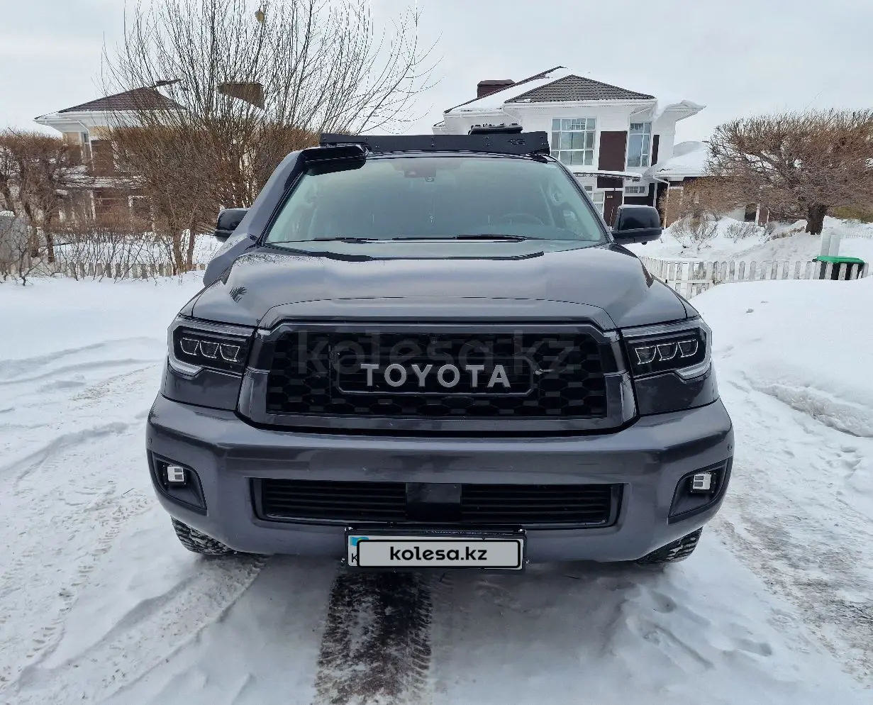 Тойота Sequoia, 2019