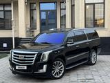 Cadillac Escalade 2018 года за 29 000 000 тг. в Шымкент – фото 3