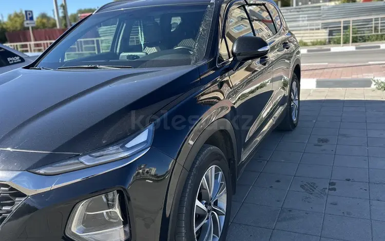 Hyundai Santa Fe 2020 года за 16 150 000 тг. в Костанай