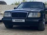 Mercedes-Benz E 320 1995 года за 1 300 000 тг. в Жанаозен – фото 2