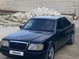 Mercedes-Benz E 320 1995 года за 1 300 000 тг. в Жанаозен