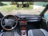 Mercedes-Benz E 320 1995 года за 1 300 000 тг. в Жанаозен – фото 4