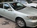 Toyota Camry 2004 годаүшін4 200 000 тг. в Алматы – фото 16