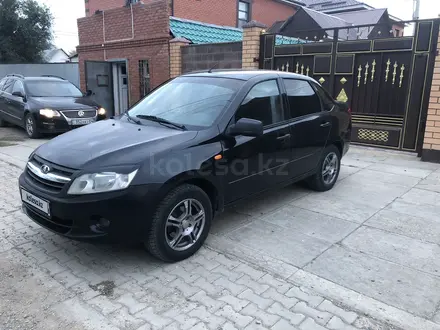 ВАЗ (Lada) Granta 2190 2013 года за 3 000 000 тг. в Актобе – фото 2