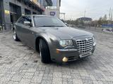 Chrysler 300C 2006 года за 5 500 000 тг. в Алматы – фото 3