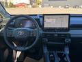 Toyota RAV4 Luxe HEV 2026 года за 28 390 000 тг. в Актобе – фото 14
