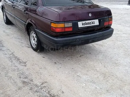 Volkswagen Passat 1993 года за 850 000 тг. в Актобе – фото 2