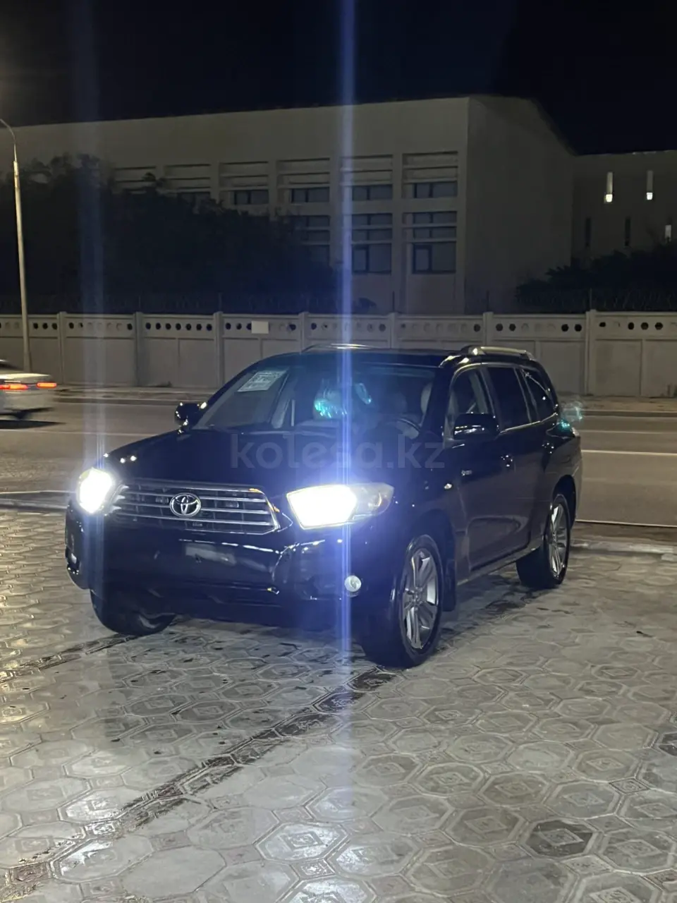 Toyota Highlander, 2011