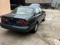 Toyota Camry 1998 годаүшін3 150 000 тг. в Алматы – фото 3