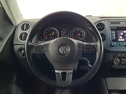Volkswagen Tiguan 2015 года за 7 490 000 тг. в Алматы – фото 13