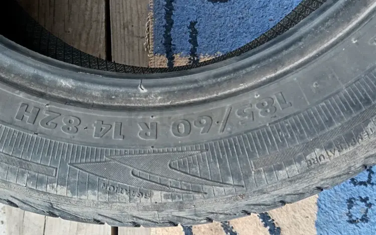 Летнюю резину 185/60R14 за 5 000 тг. в Усть-Каменогорск