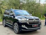 Toyota Land Cruiser 2019 годаүшін43 500 000 тг. в Астана – фото 3