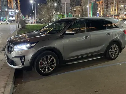 Kia Sorento 2019 года за 12 900 000 тг. в Астана – фото 2