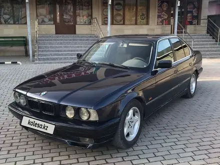 BMW 525 1995 года за 2 200 000 тг. в Шымкент