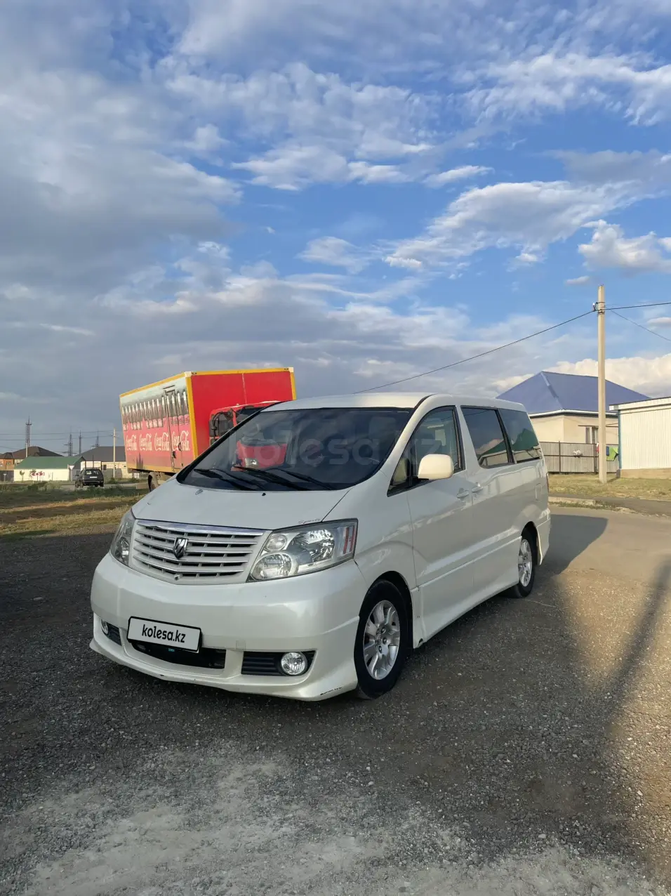 Toyota Alphard, 2004