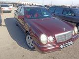 Mercedes-Benz E 280 1996 года за 2 800 000 тг. в Тараз – фото 2