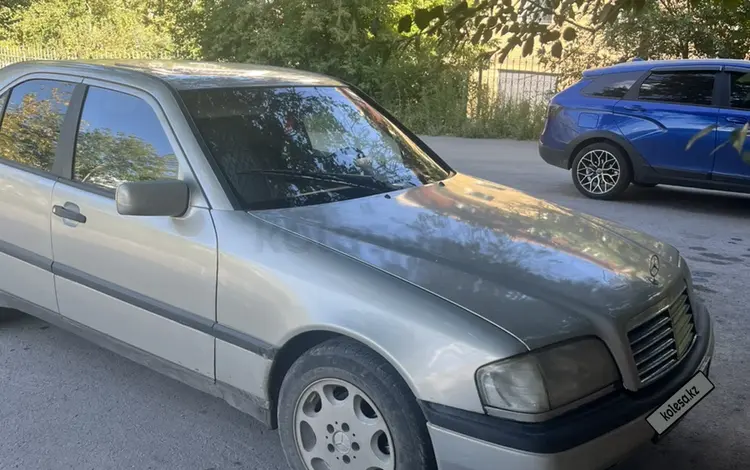 Mercedes-Benz C 200 1994 года за 1 500 000 тг. в Караганда