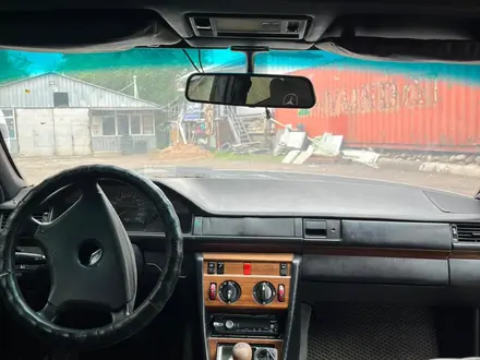Mercedes-Benz E 230 1991 года за 400 000 тг. в Алматы – фото 6