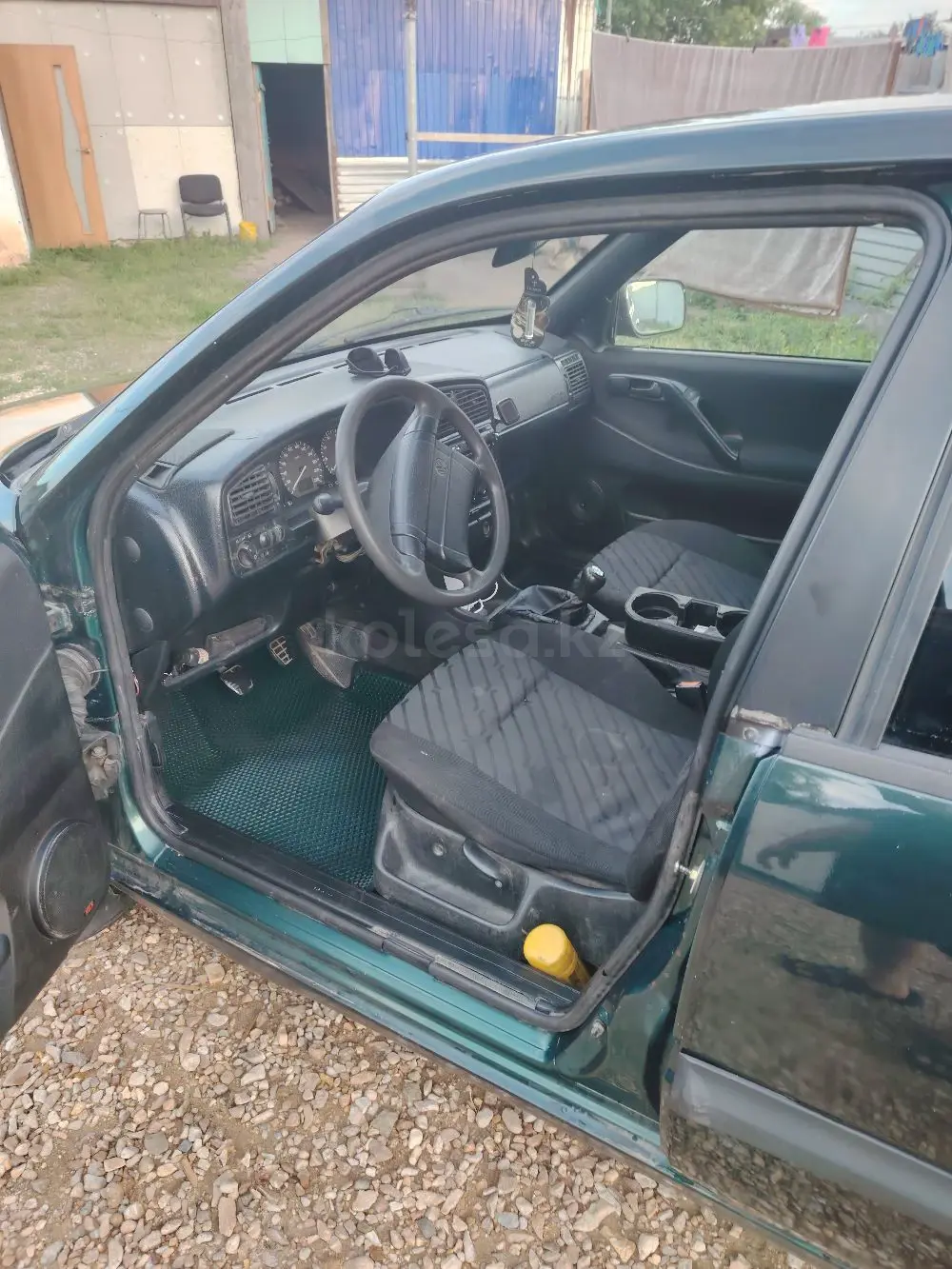 Volkswagen Passat, 1996