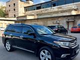 Toyota Highlander 2012 года за 14 000 000 тг. в Алматы – фото 3