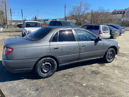 Toyota Carina 1996 года за 850 000 тг. в Усть-Каменогорск – фото 4