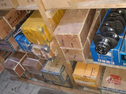 Блок колинвал головки поршеновой форсунки компрессор стартер генератор в Алматы – фото 2
