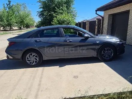 Hyundai Elantra 2024 года за 9 200 000 тг. в Уральск – фото 4