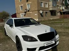 Mercedes-Benz S-Class, 2007