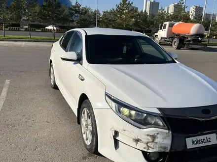 Kia K5 2016 года за 7 000 000 тг. в Астана – фото 7