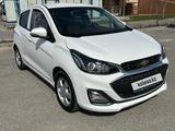 Chevrolet Spark 2020 года за 5 200 000 тг. в Шымкент – фото 2