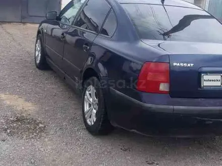 Volkswagen Passat 1998 года за 1 500 000 тг. в Караганда