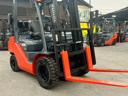 Toyota  Газовые и газ-бензиновые 2019 года за 7 000 000 тг. в Шымкент – фото 4