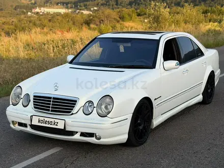 Mercedes-Benz E 500 2001 года за 7 500 000 тг. в Алматы – фото 3