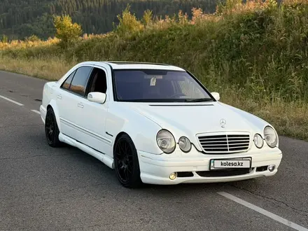 Mercedes-Benz E 500 2001 года за 7 500 000 тг. в Алматы – фото 2