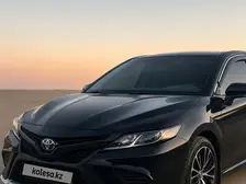 Toyota Camry, 2018