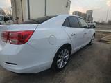 Chevrolet Malibu 2014 года за 6 500 000 тг. в Шымкент – фото 3