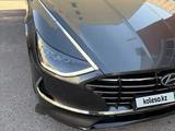 Hyundai Sonata 2020 года за 10 500 000 тг. в Астана – фото 2