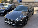 Hyundai Sonata 2020 года за 10 500 000 тг. в Астана