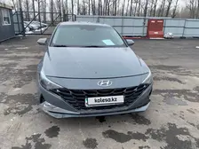 Hyundai Elantra, 2021