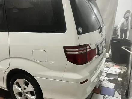Toyota Alphard 2006 года за 10 500 000 тг. в Алматы