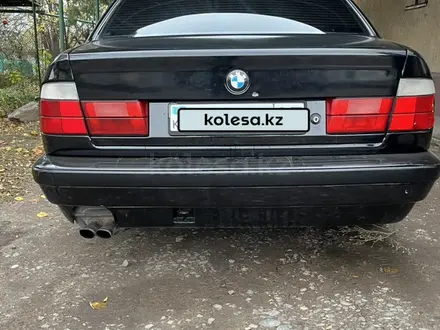 BMW 525 1993 года за 1 350 000 тг. в Алматы – фото 2