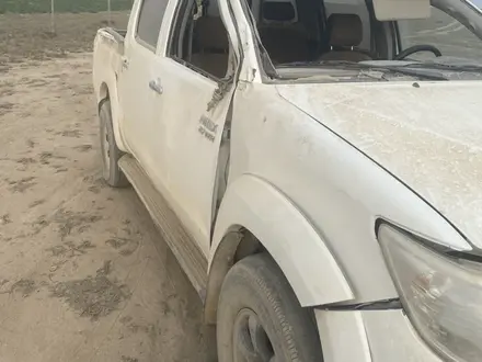 Toyota Hilux 2014 года за 6 000 000 тг. в Актау – фото 2