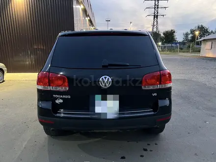 Volkswagen Touareg 2004 года за 5 500 000 тг. в Рудный – фото 5